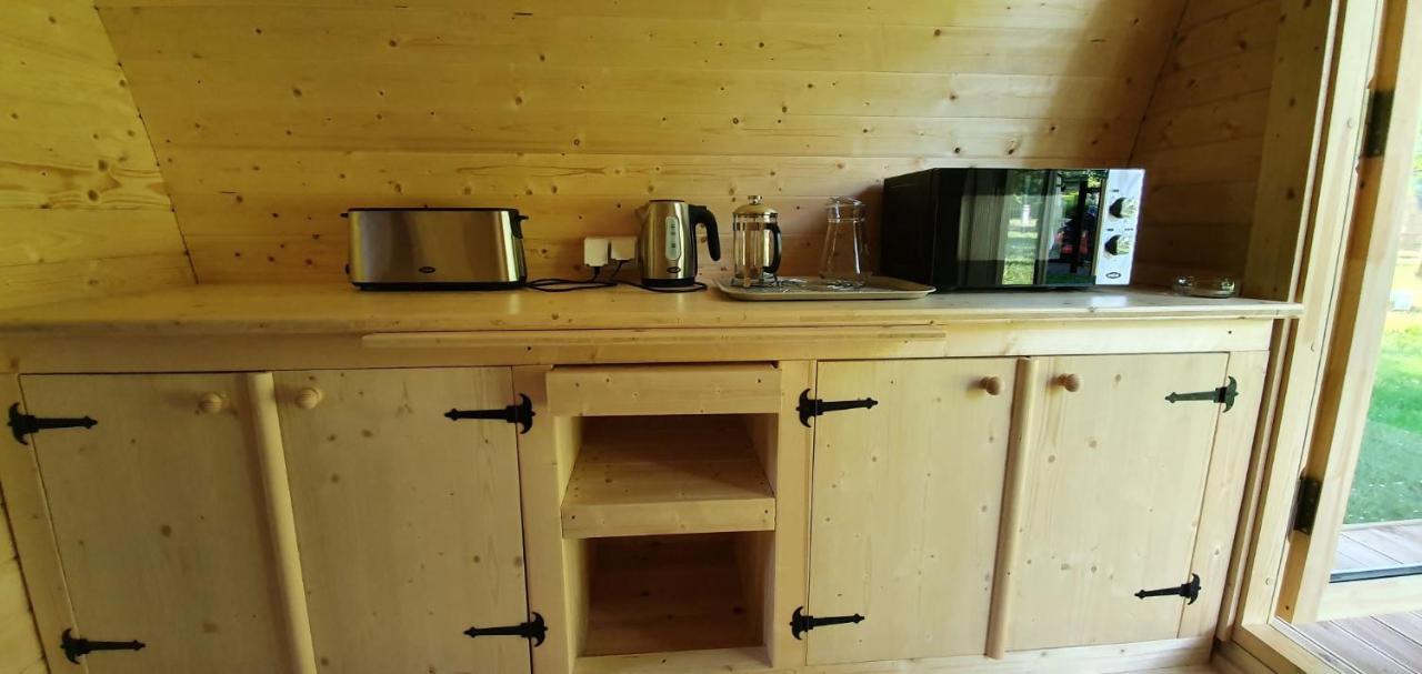 Cabane 2/3 Pers Au Camping Les Patis Nazelles-Negron Bagian luar foto